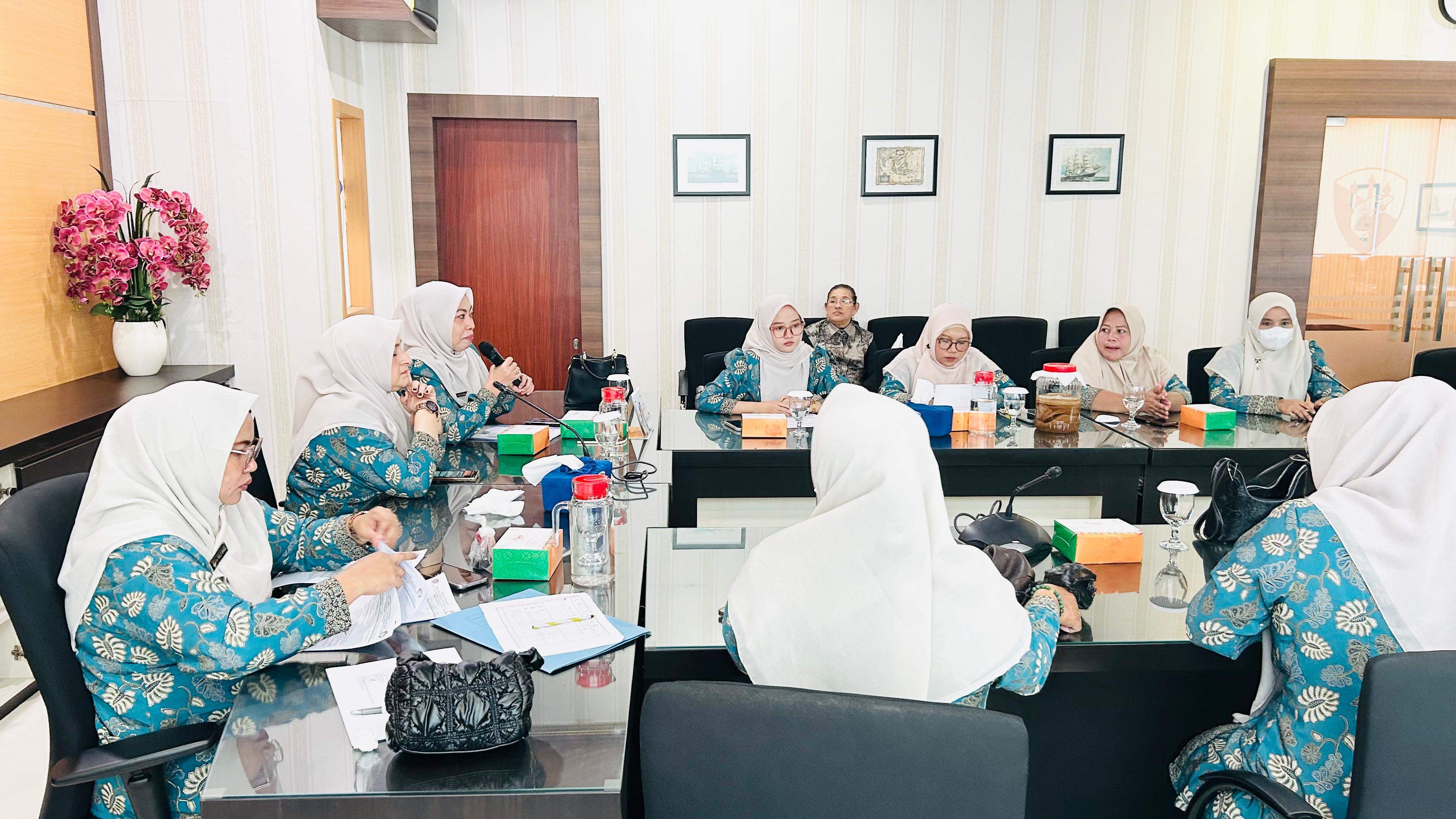 KEGIATAN PERTEMUAN RUTIN BULANAN DWP KANTOR KSOP KELAS I DUMAI
